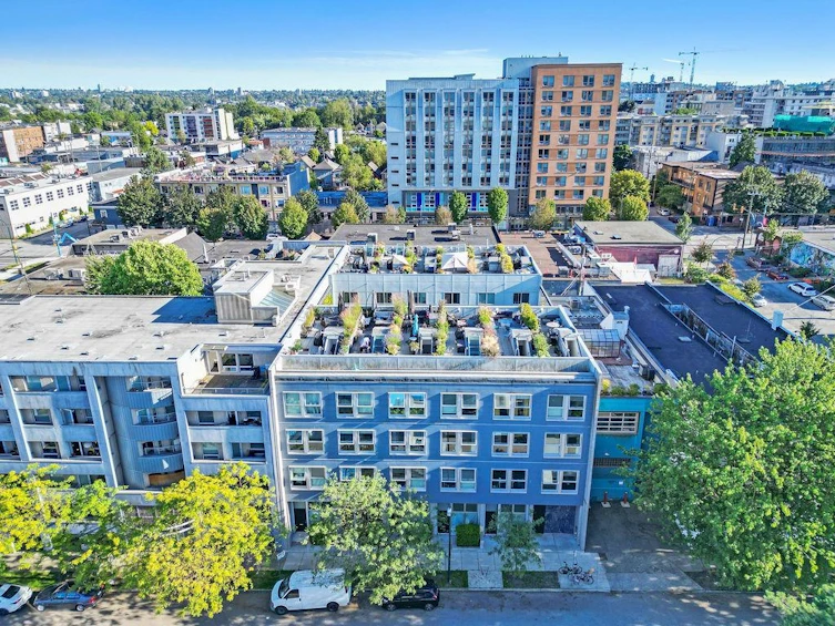 212-626 Alexander Street, Vancouver, BC, V6A 1C9 - 18