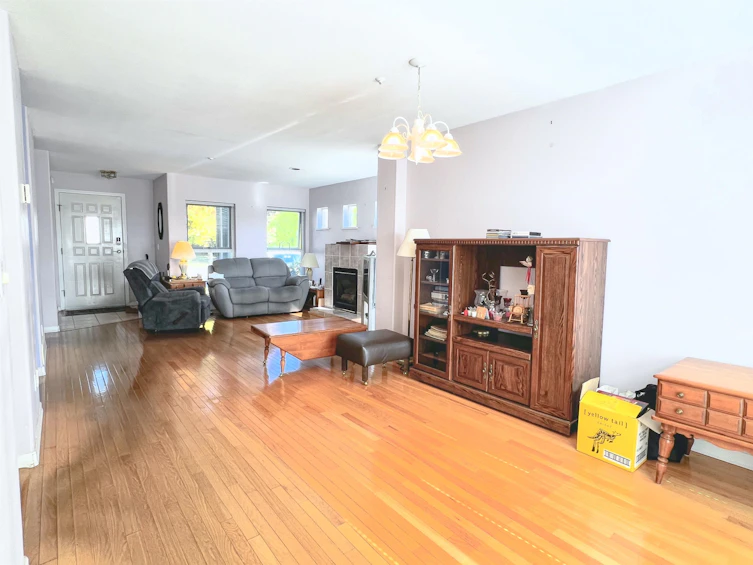 1-735 Park Road, Gibsons, BC, V0N 1V7 - 6