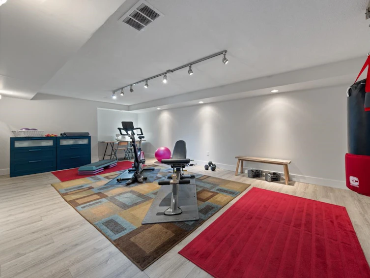 4110 Roche Place, North Vancouver, BC, V7G 2R3 - 29