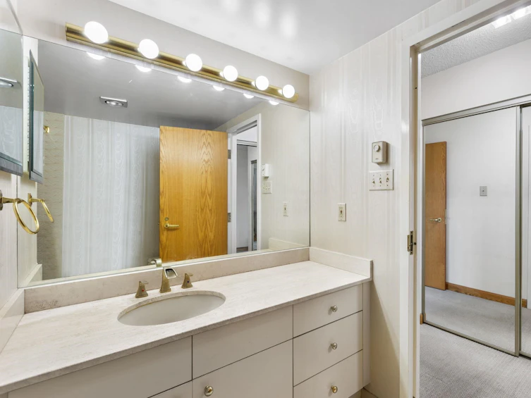106-1490 Pennyfarthing Drive, Vancouver, BC, V6J 4Z3 - 29
