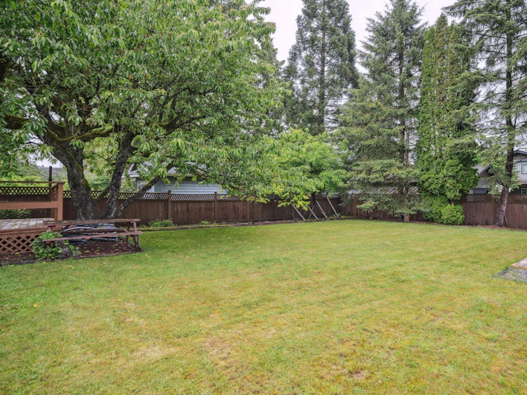 8922 156 Street, Surrey, BC, V3R 4K8 - 35