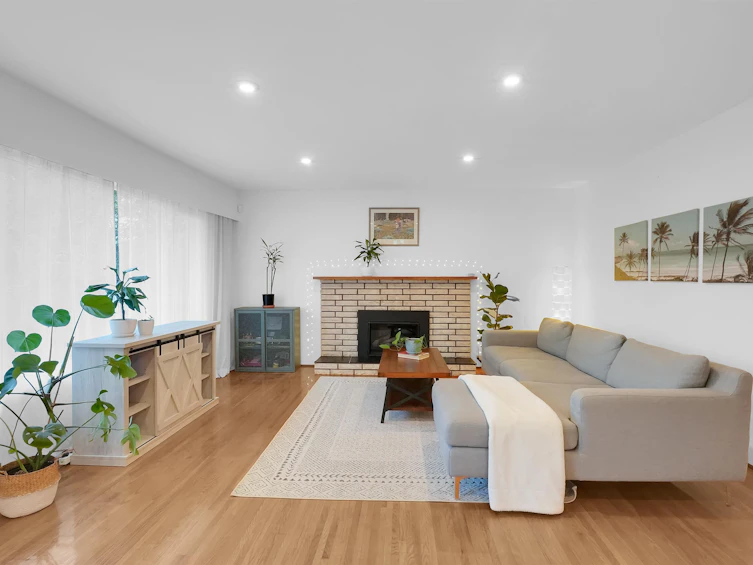 9630 Regent Place, Surrey, BC, V3V 2S3 - 2
