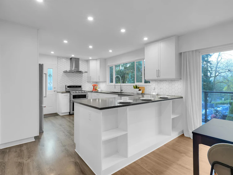 9630 Regent Place, Surrey, BC, V3V 2S3 - 5