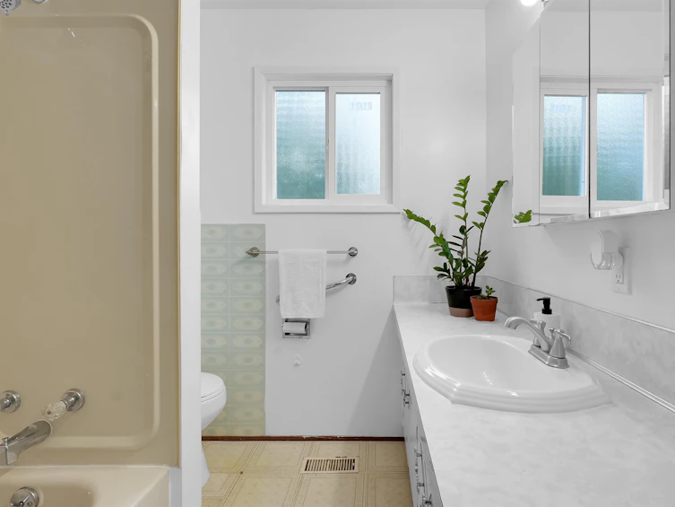 9630 Regent Place, Surrey, BC, V3V 2S3 - 7
