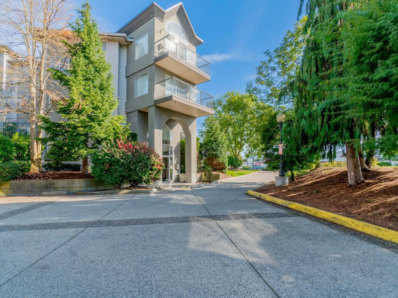107 - 32725 George Ferguson Way, Abbotsford BC V2T 5M5