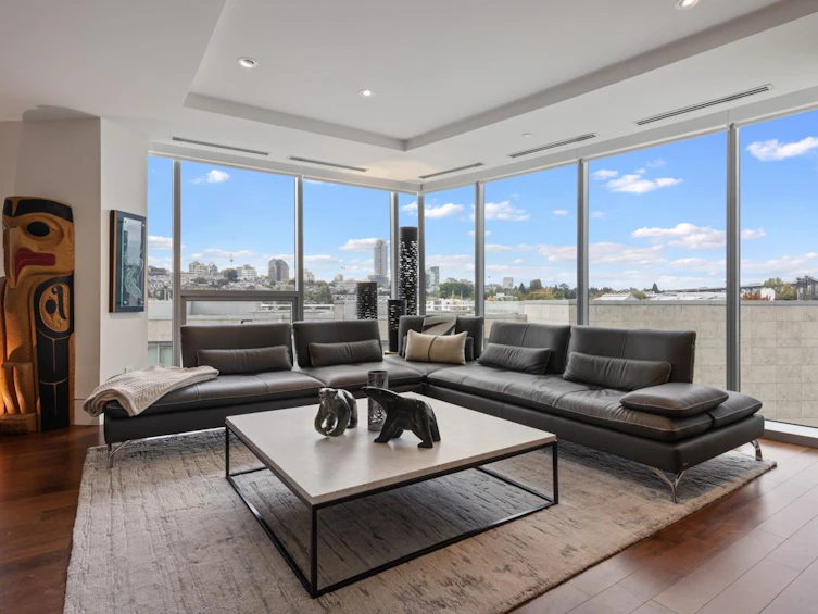 301-1560 Homer Mews, Vancouver, BC, V6Z 0A5 - 2