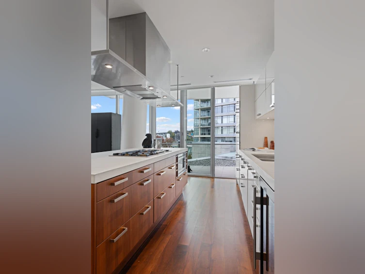 301-1560 Homer Mews, Vancouver, BC, V6Z 0A5 - 13