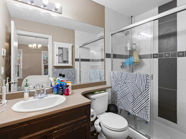 20910 72 Avenue, Langley, BC, V2Y 0J1 - 17