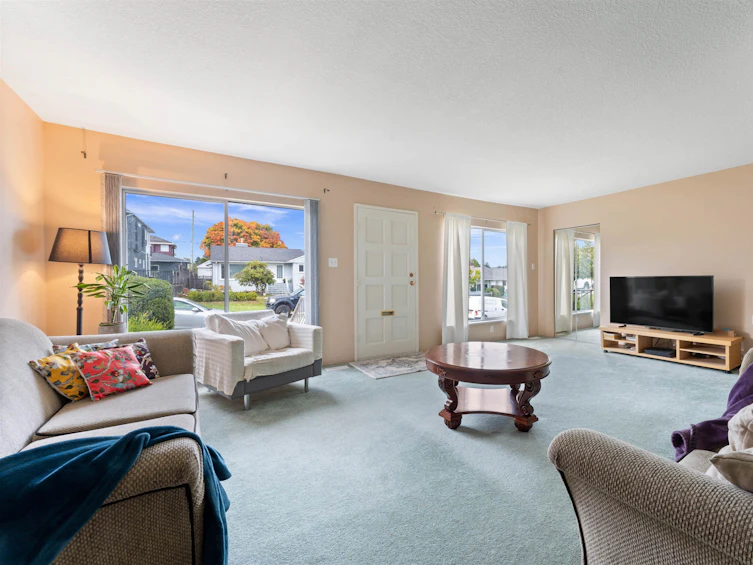 7936 17th Avenue, Burnaby, BC, V3N 1M3 - 2