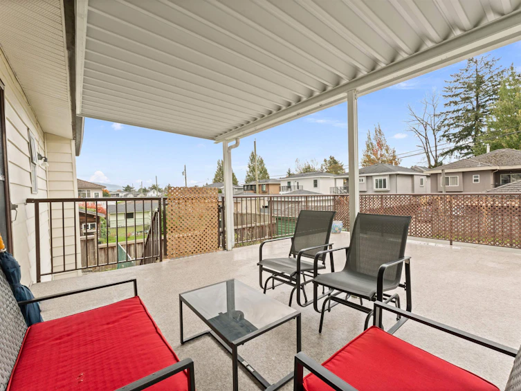 7936 17th Avenue, Burnaby, BC, V3N 1M3 - 17