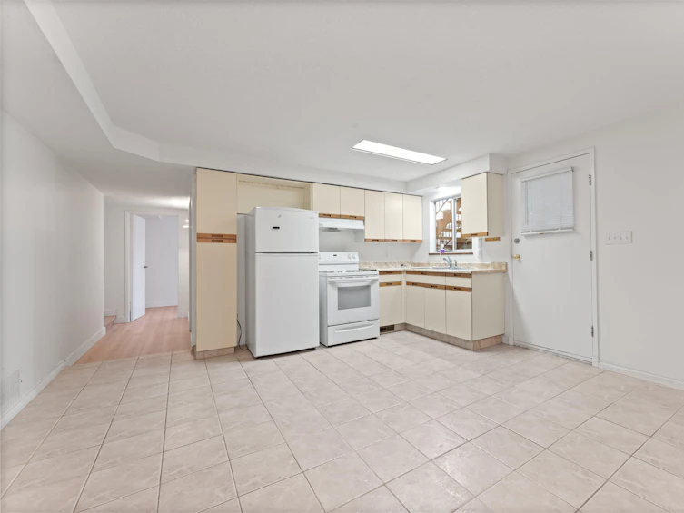 7936 17th Avenue, Burnaby, BC, V3N 1M3 - 22