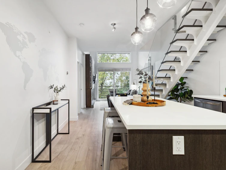 602-733 W 3rd Street, North Vancouver, BC, V7M 0C8 - 12