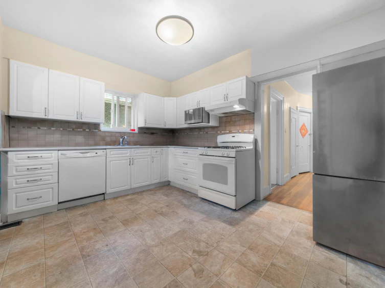 3579 W 18th Avenue, Vancouver, BC, V6S 1A9 - 17