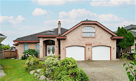 Houses for Sale in Fleetwood Tynehead | Fleetwood Tynehead, Surrey - REW