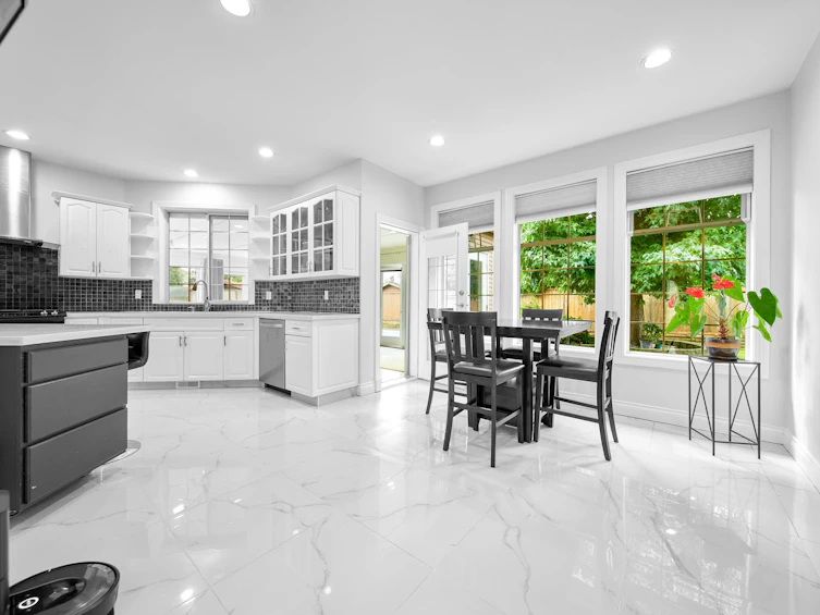 8552 165 Street, Surrey, BC, V4N 3G9 - 7