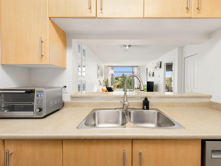 501-3660 Vanness Avenue, Vancouver, BC, V5R 6H8 - 4