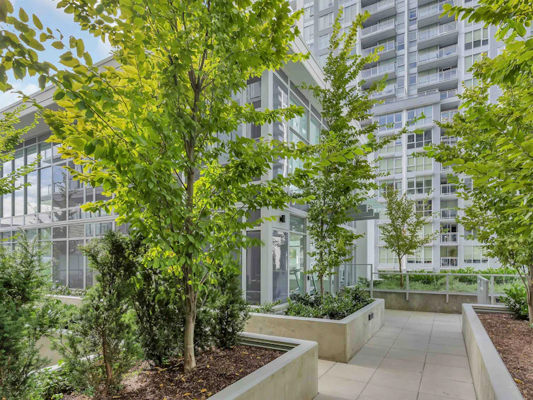 2408-13350 Central Avenue, Surrey, BC, V3T 0S1 - 35