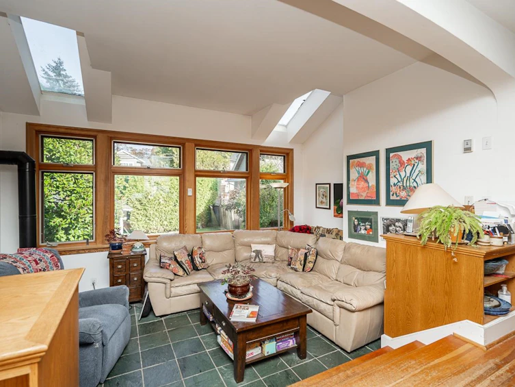 3945 W 31st Avenue, Vancouver, BC, V6S 1Y4 - 9