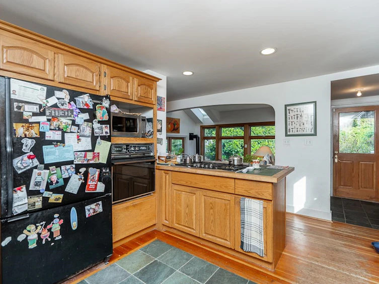 3945 W 31st Avenue, Vancouver, BC, V6S 1Y4 - 19