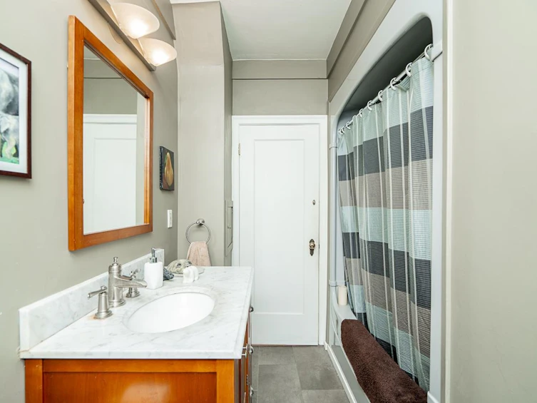3945 W 31st Avenue, Vancouver, BC, V6S 1Y4 - 23