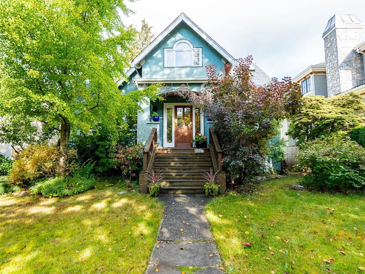 3945 W 31st Avenue, Vancouver, BC, V6S 1Y4 - 2