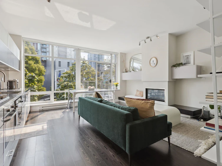 202-535 Smithe Street, Vancouver, BC, V6B 0H2 - 2