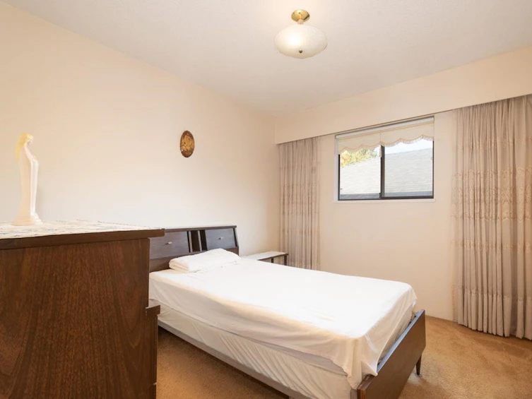 6372 St. Catherines Street, Vancouver, BC, V5W 3G8 - 11