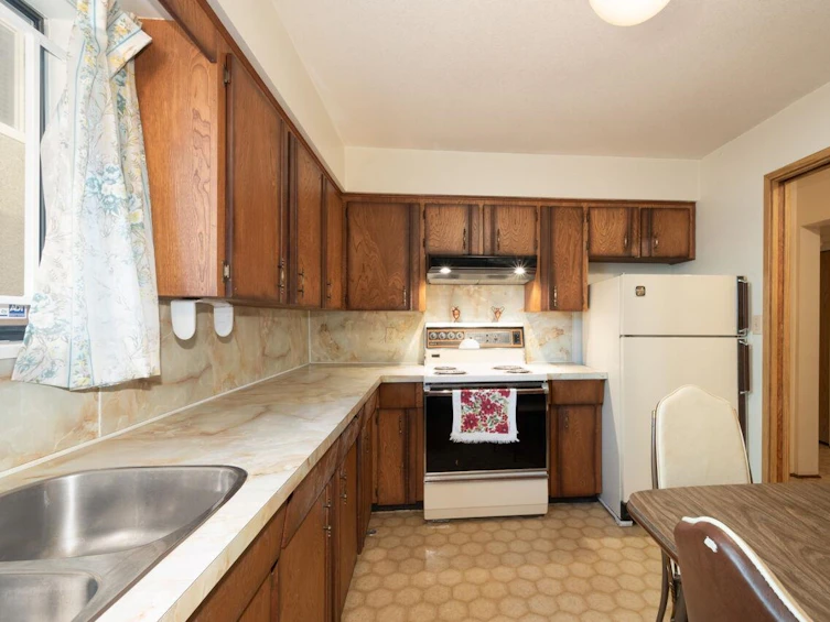6372 St. Catherines Street, Vancouver, BC, V5W 3G8 - 17