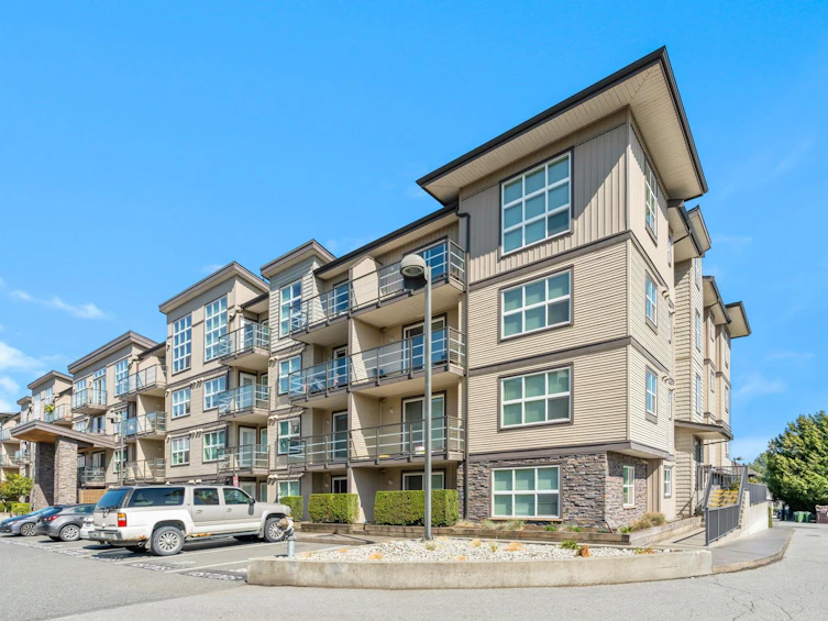 222-30525 Cardinal Avenue, Abbotsford, BC, V2T 0A8 - 3