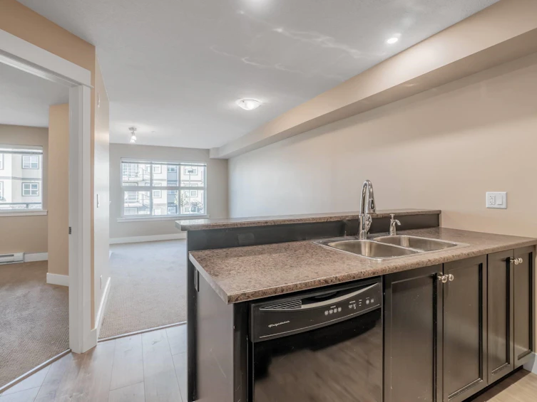 222-30525 Cardinal Avenue, Abbotsford, BC, V2T 0A8 - 11
