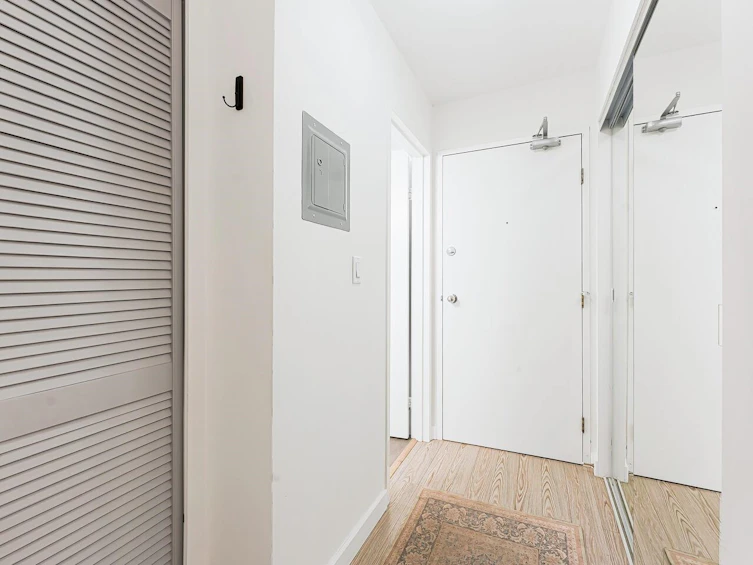 206-2033 West 7th Avenue, Vancouver, BC, V6J 1T3 - 22