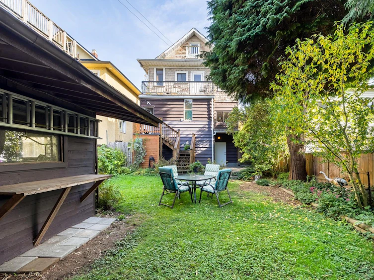 231 Templeton Drive, Vancouver, BC, V5L 4N4 - 32