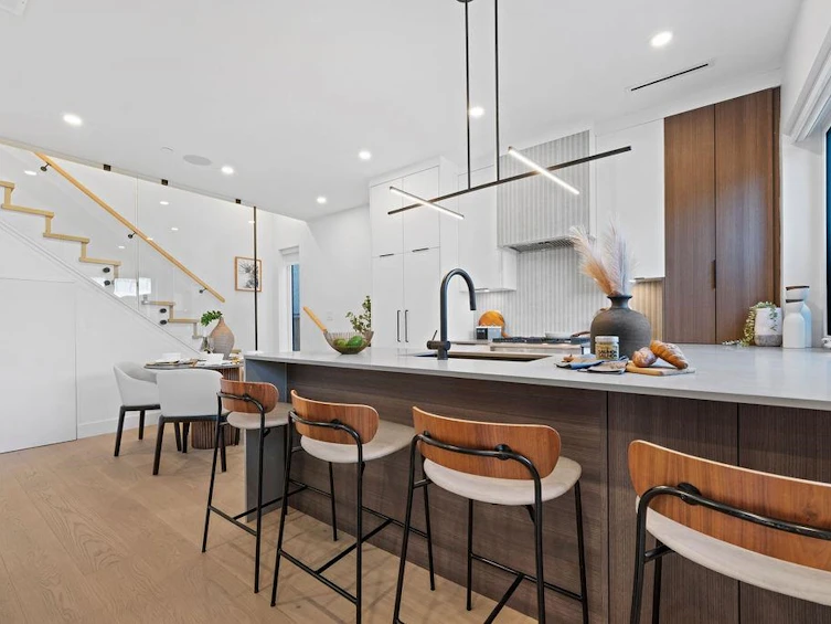 2-1186 Kaslo Street, Vancouver, BC, V5K 3Z6 - 5