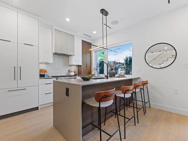 2-1186 Kaslo Street, Vancouver, BC, V5K 3Z6 - 6