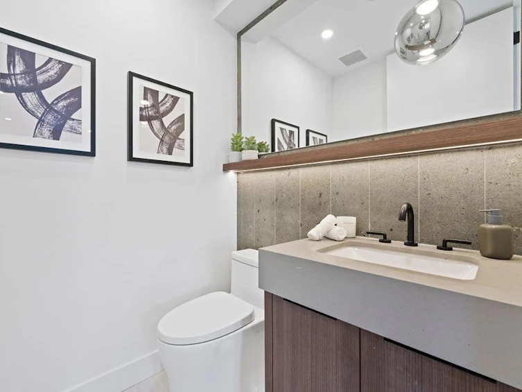 2-1186 Kaslo Street, Vancouver, BC, V5K 3Z6 - 12
