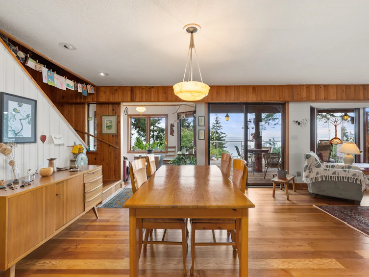 1028 Gower Point Road, Gibsons, BC, V0N 1V3 - 5