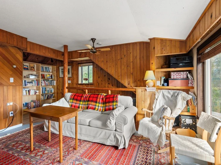 1028 Gower Point Road, Gibsons, BC, V0N 1V3 - 18