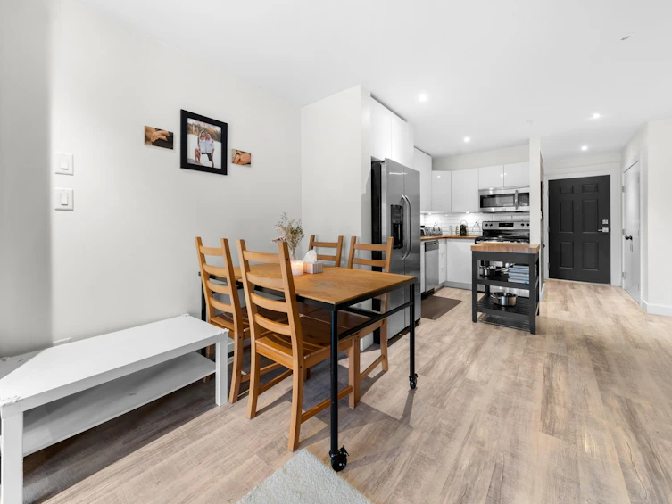 208-760 Kingsway, Vancouver, BC, V5V 3C1 - 11