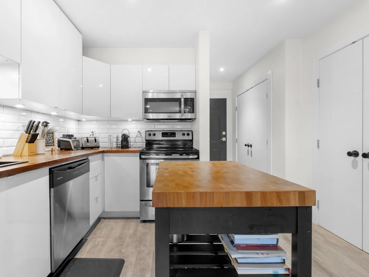 208-760 Kingsway, Vancouver, BC, V5V 3C1 - 14