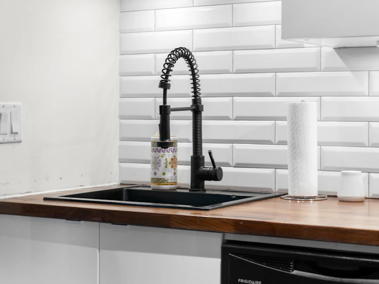 208-760 Kingsway, Vancouver, BC, V5V 3C1 - 18