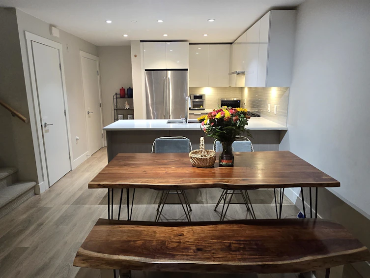3576 Sawmill Crescent, Vancouver, BC, V5S 0H5