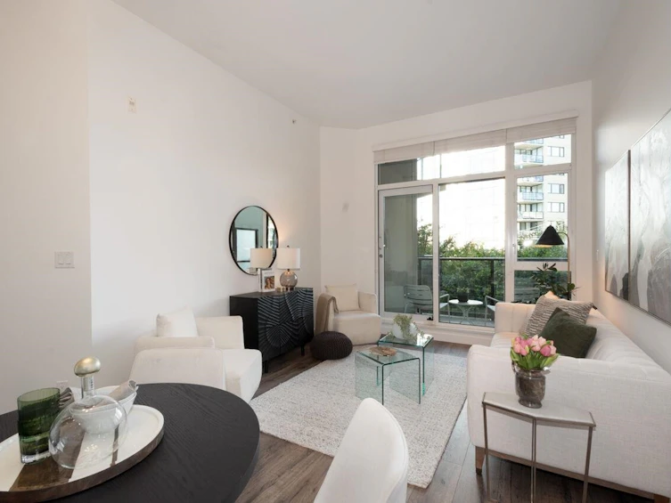207-105 W 2nd Street, North Vancouver, BC, V7M 0E3 - 8