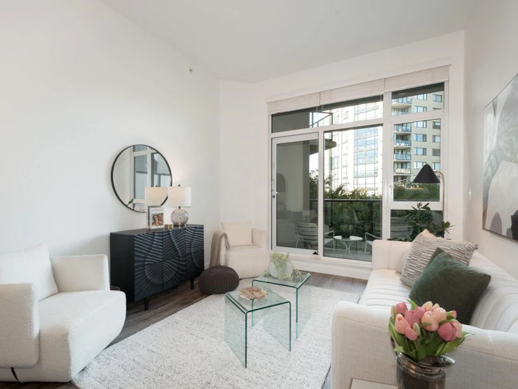 207-105 W 2nd Street, North Vancouver, BC, V7M 0E3 - 9