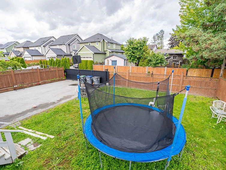 5884 184 Street, Surrey, BC, V3S 4N4 - 29
