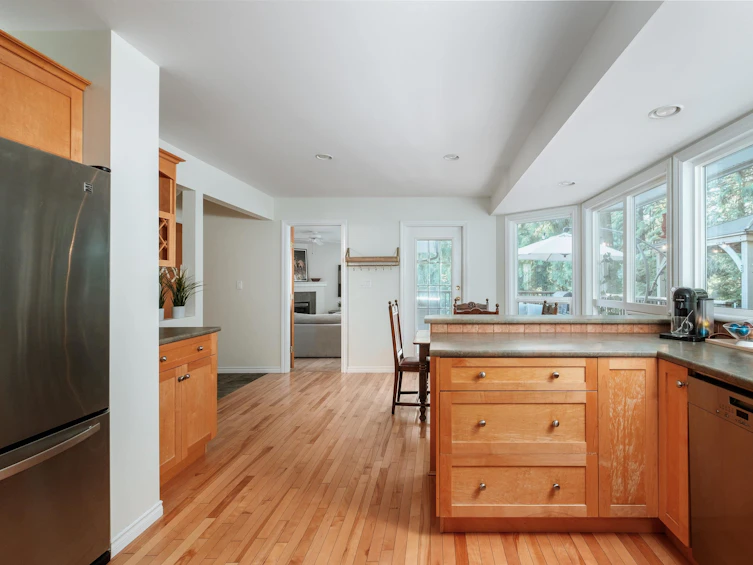 15 Mcnair Bay, Port Moody, BC, V3H 3N8 - 6