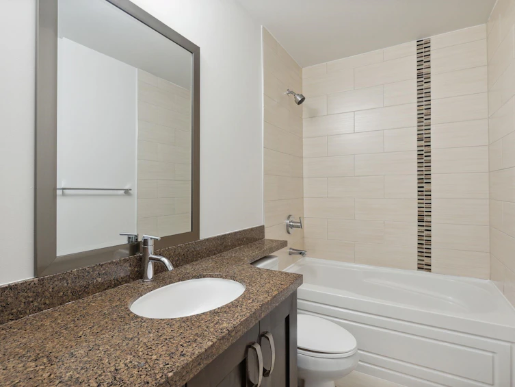 223-13897 Fraser Highway, Surrey, BC, V3T 0G8 - 18