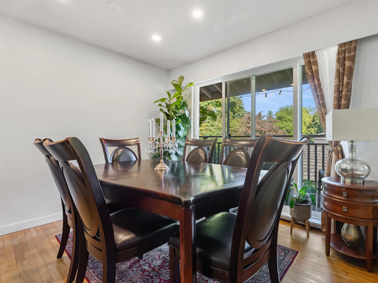 608-555 West 28th Street, North Vancouver, BC, V7N 2J6 - 3