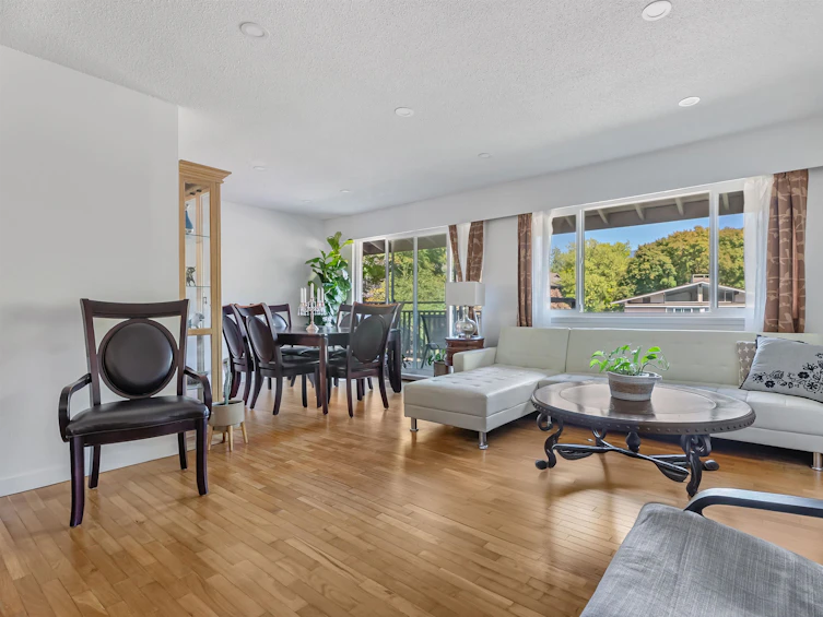 608-555 West 28th Street, North Vancouver, BC, V7N 2J6 - 4