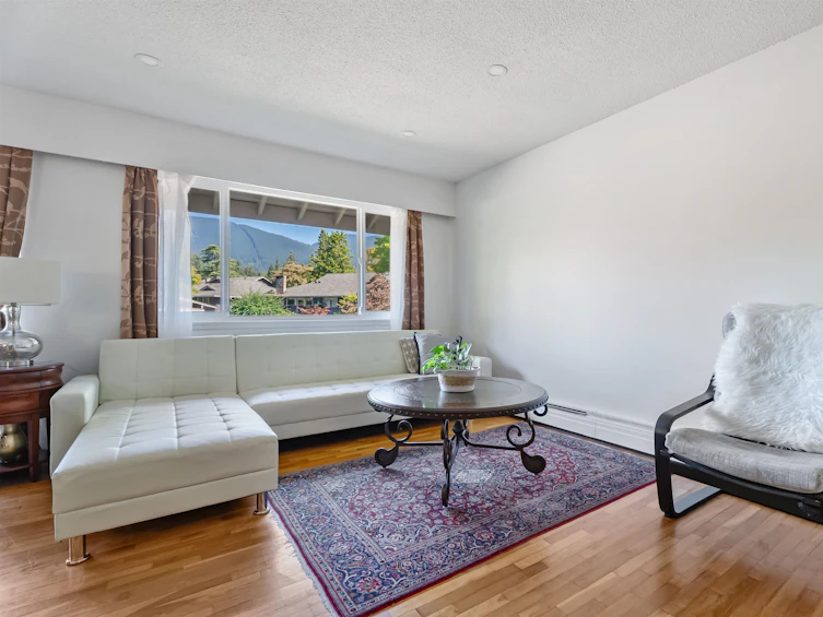 608-555 West 28th Street, North Vancouver, BC, V7N 2J6 - 5