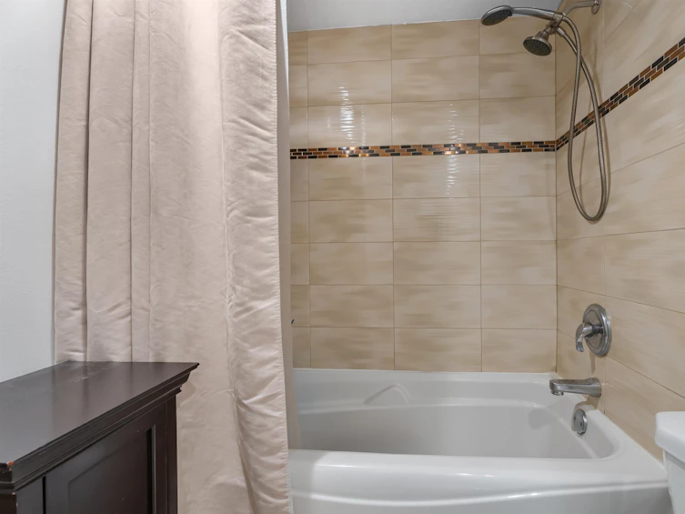608-555 West 28th Street, North Vancouver, BC, V7N 2J6 - 22